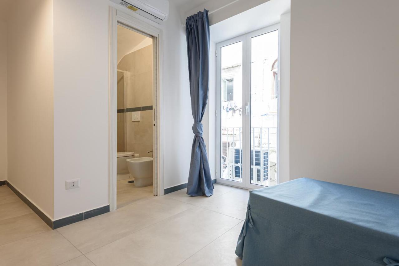 Vita Napoletana Napoli Exterior foto